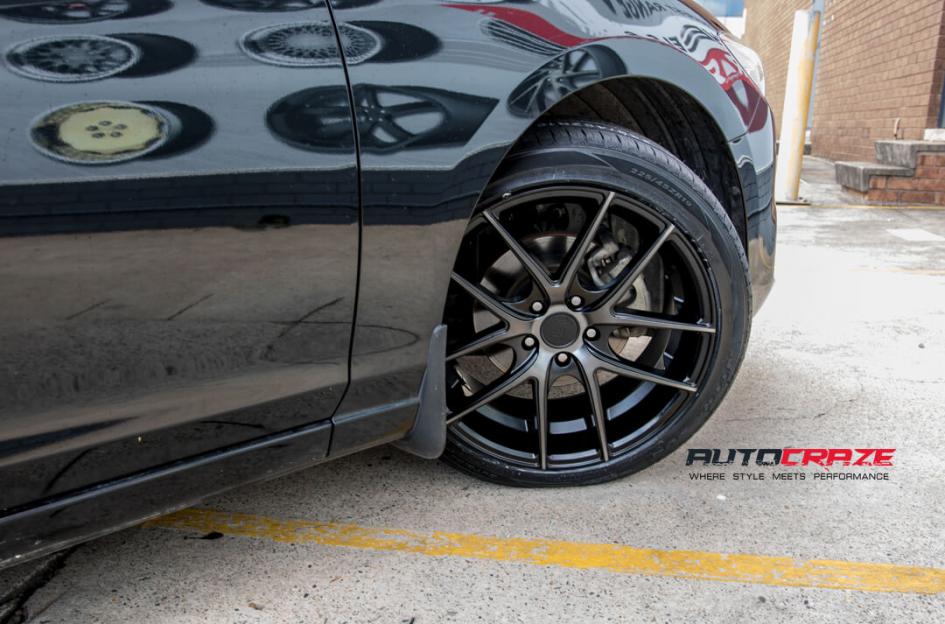 MAZDA-6-TARGA-BLACK---MACHINED-WITH-DOUBLE-DARK-TINT